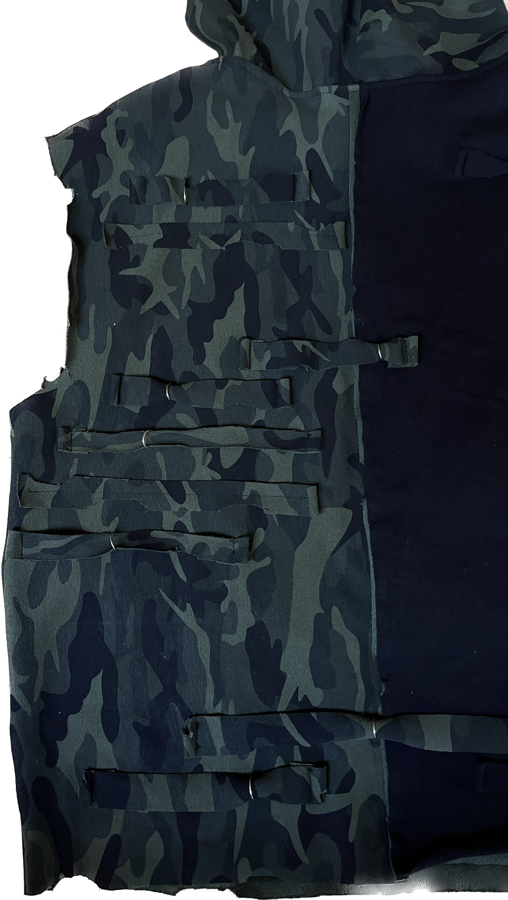 1/1 camo + black top